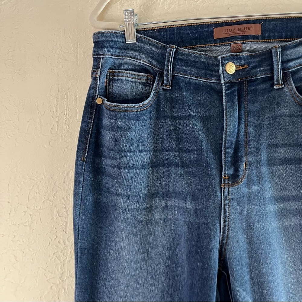 Judy Blue Louisa High Rise Flare Jeans in Dark Blue Wash - Picture 5 of 12